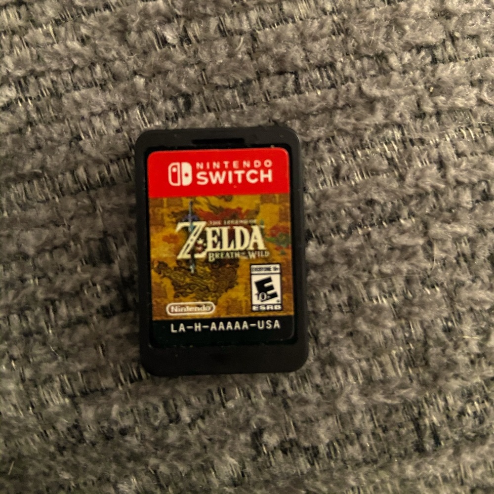 ZELDA NINTENDO SWITCH GAME